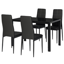 Set pezzi con tavolo e - pezzi,