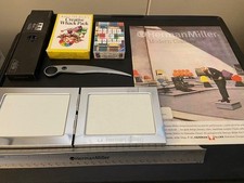 Herman Miller, castello di carte, cornice in scala e matite. 7 oggetti. Una collezione.!