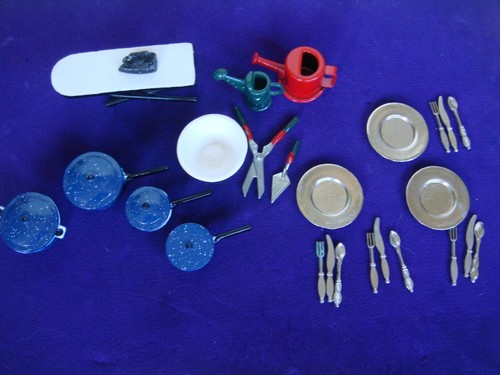 Accessori casa delle bambole