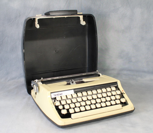 Brother deluxe 800 portable - 800,