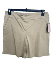 Bermuda chino Allison Daley