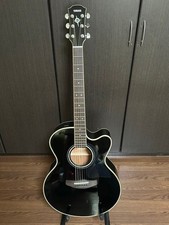 Chitarra acustica Yamaha