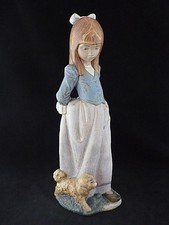 LLADRO - ROSITA GIRL w/ DOG -
