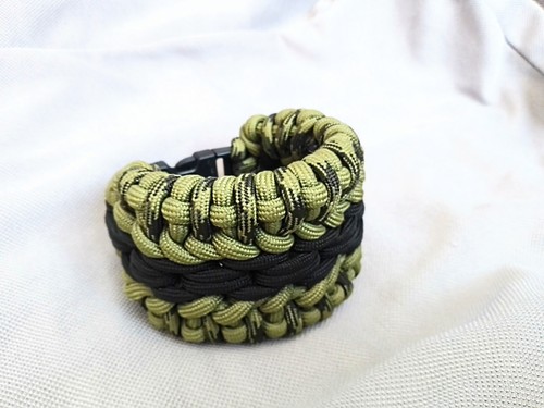 Bracciale survival paracord - survival, in