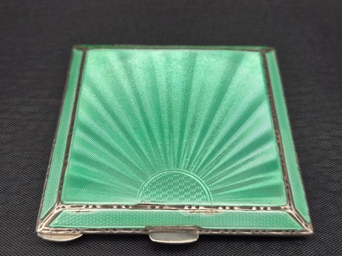 Scatola porta polvere argento