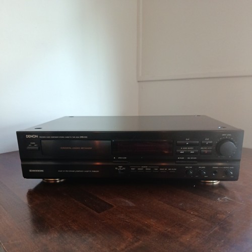 Stereo cassette - stereo, a
