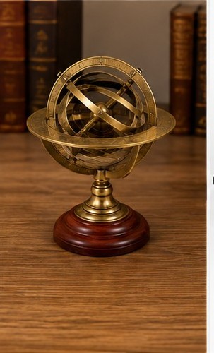 Antico globo sfera armillare