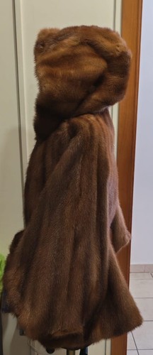 Mantella visone disponibile