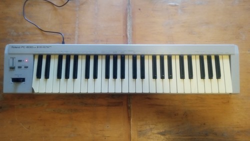 Roland 200 midi keyboard - pc-200,