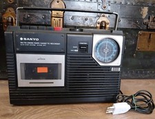 SANYO RADIO AM/FM CASSETTE M2402 3FZ DEL 1978 FUNZIONANTE 