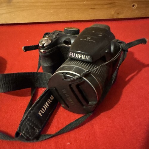 Fujifilm finepix s3300 - fujifilm,