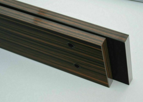 Fianchi legno per parti - in,