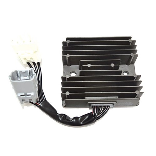 Regolatore tensione 12v - 12v, per