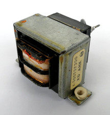 TRANSFORMER FOR TURNTABLES -