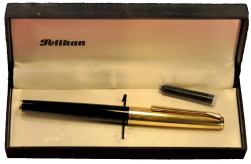 Pelikan p30 black gold - pelikan, black/gold&gt