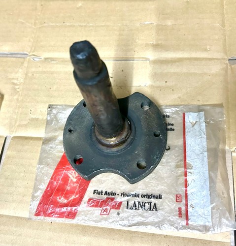 Mozzo albero ruota fiat 126 - ruota,