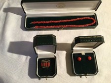 PARUR CORALLO NATURALE ROSSO SARDEGNA  ANELLO ORECCHINI E COLLANA NON USATI