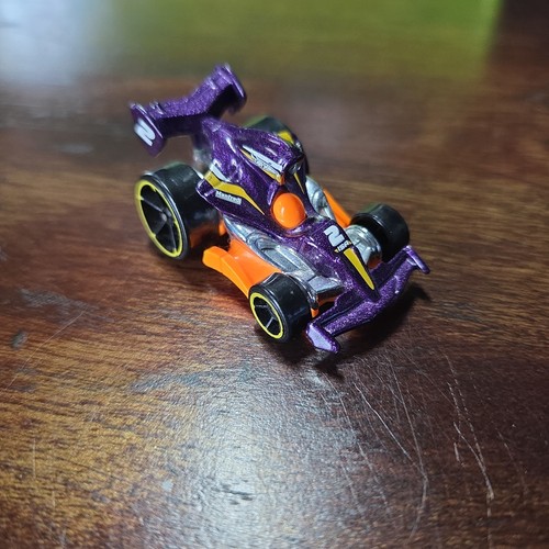 2017 hot wheels tooned - wheels,