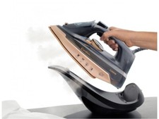 DCG Ferro da Stiro a Vapore