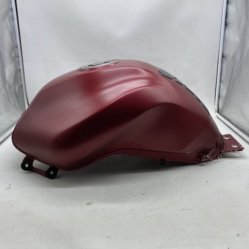 Serbatoio carburante rosso - carburante,