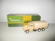 CAMION MILITARE KAISER JEEP