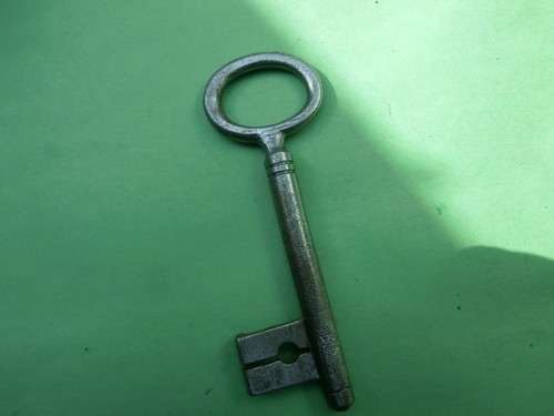 Vecchia chiave bella - -,