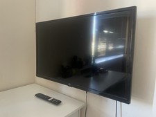 TV a schermo piatto JVC 32