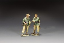 AK136 At Ease (2 x figure