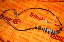 collana tibetana con dzi in agata dzi11