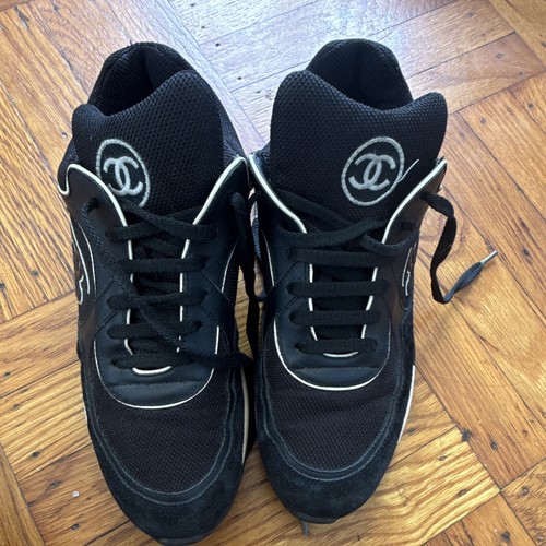 Chanel black white - black/white, suede