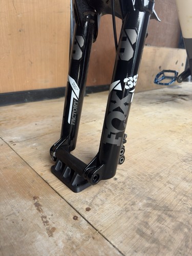 Supporto forcella bici 15x110