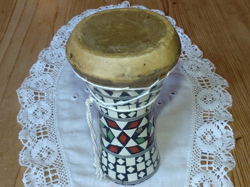Piccolo tamburo egizio - , darbuka