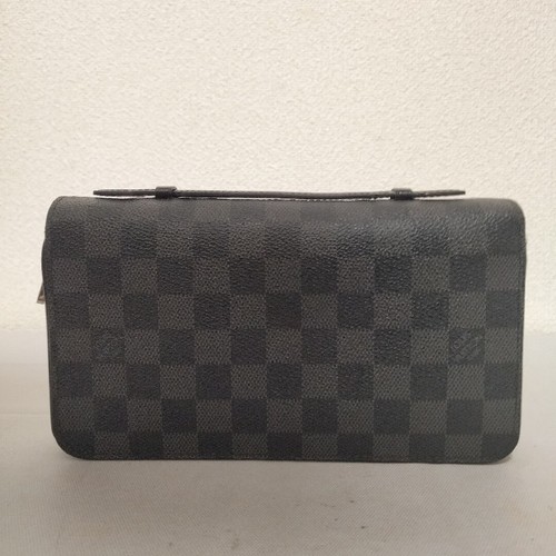Louis vuitton zippy - louis, xl