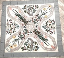 Sciarpa di seta vintage Gucci