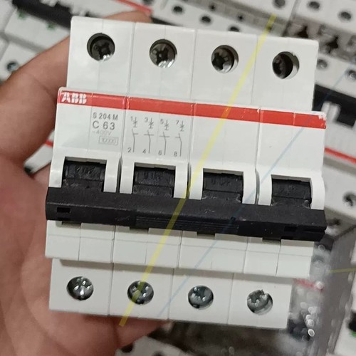 Pezzo nuovo abb s204m - nuovo,
