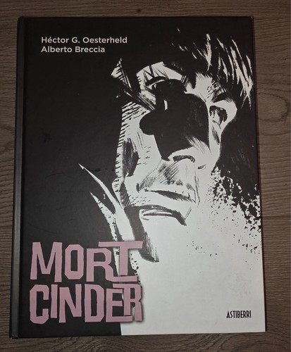 Mort cinder sillon orejero - mort,