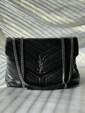 Yves Saint Laurent - Borsa con catena Loulou 