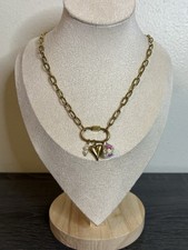 Collana con ciondolo in oro
