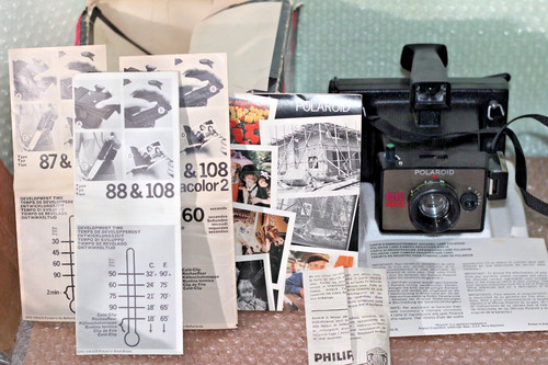 Polaroid land camera - ee,