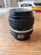 Nikkor 28mm f/2.8 S/N 712812