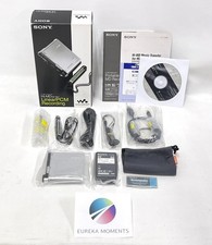 Sony MZ-RH1 MiniDisc Walkman