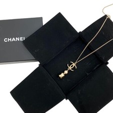 CHANEL Collana di perle d'oro