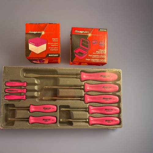 Pink lot snap on - lot, of