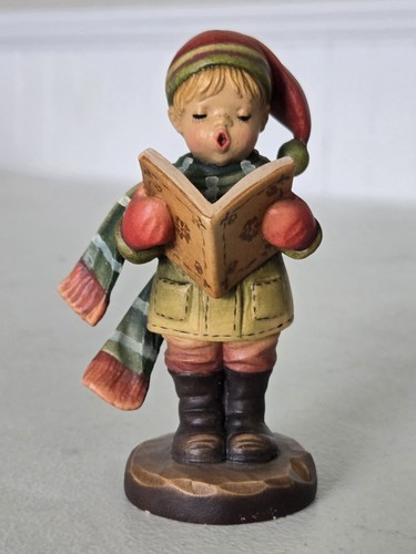Leggi figurina anri sarah - figurina,