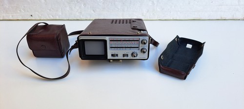 Radio portatile vintage - radio, tv