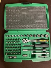 Cassetta attrezzi portautensili con 56 pezzi