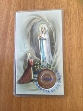 Antica reliquia carta sacra Madonna di Lourdes con acqua della grotta di Lourdes