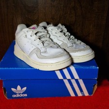 Scarpe da ginnastica Adidas Originals Supercourt per bambini - bordo in camoscio bianco - UK 6,5K - con scatola