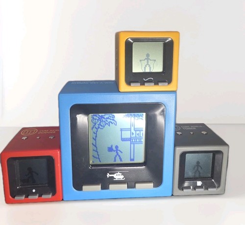 Radica cube world - world., cubes