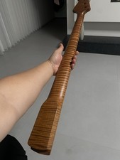 Collo basso elettrico 4a